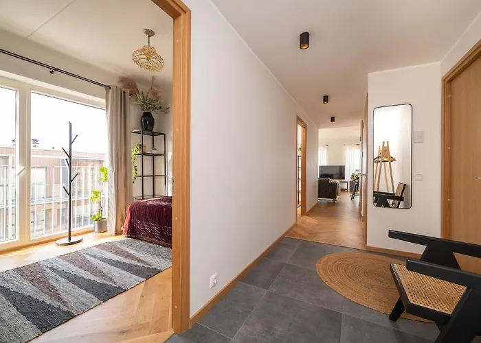 Seaview Getaway. Free Parking! Appartamento Reval