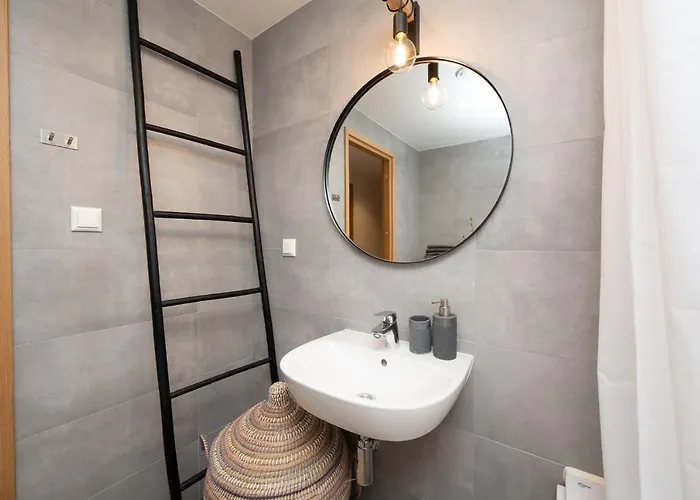 Daire Seaview Getaway. Free Parking!