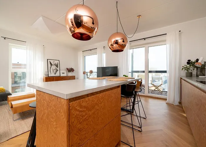 Seaview Getaway. Free Parking! Daire Tallinn