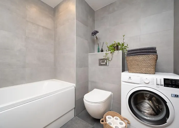 Seaview Getaway. Free Parking! * Tallinn