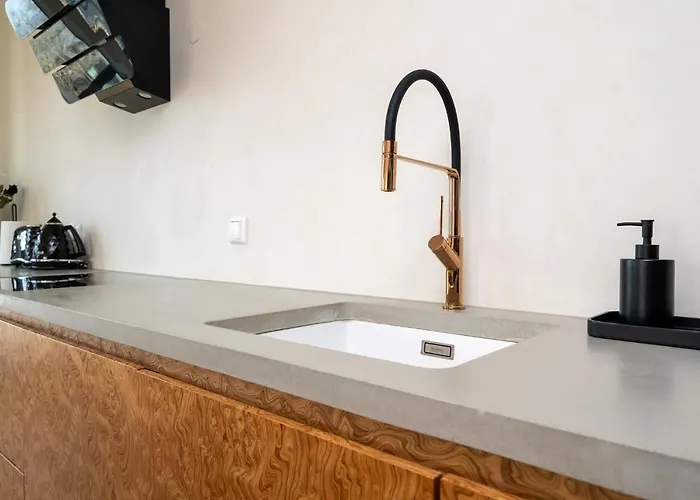 Seaview Getaway. Free Parking! * Tallinn